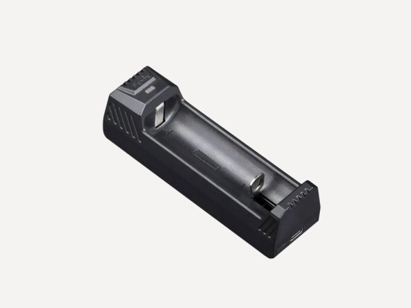 Зарядное устройство Fenix ARE-X1 v2.0 (USB Type-C 18650, 21700, 26650)